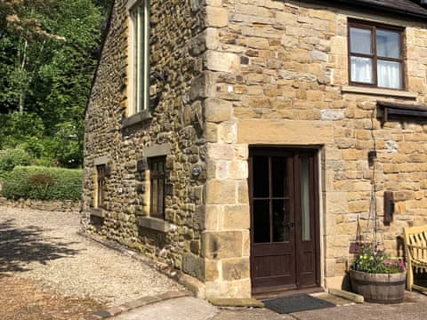 Exterior | Calico Cottage, Hope, near Castleton