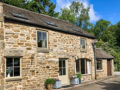 Exterior | Cotton Cottage, Hope, near Castleton