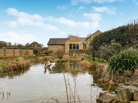 Exterior | Peartree Cottage, Sheffield