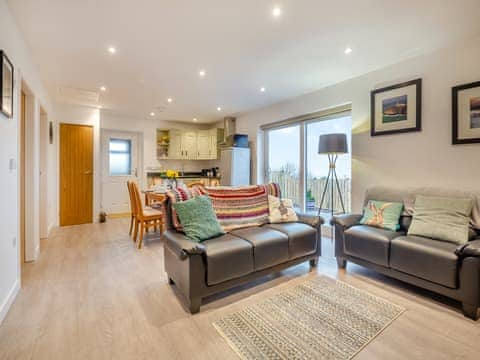 Open plan living space | Hedd Wen, Nebo nr Caernarfon