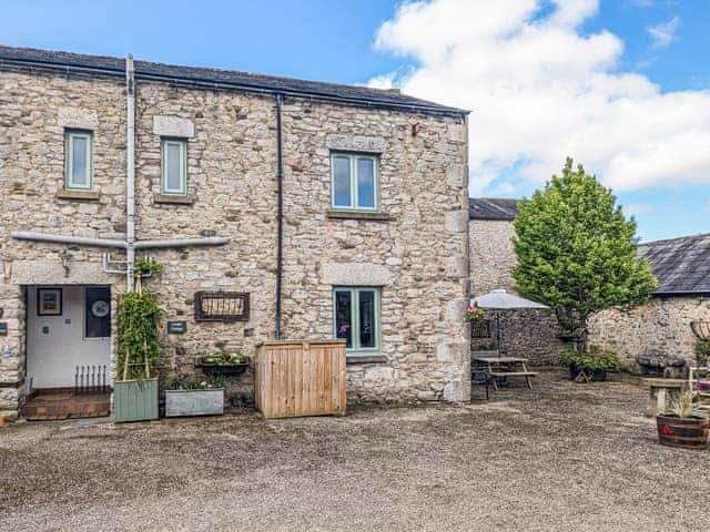 Exterior | Corner Cottage - Brackenthwaite Holidays, Arnside and Silverdale