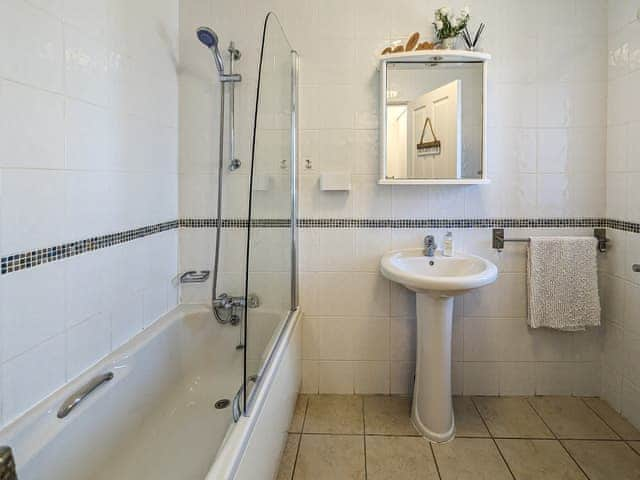 Bathroom | The Coach House - Brackenthwaite Holidays, Arnside and Silverdale