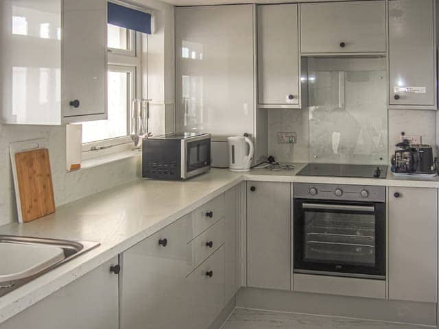 Kitchen | Seagull Cottage, Pagham, near Bognor Regis