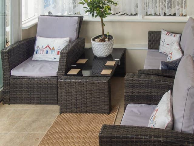 Sitting room | Seagull Cottage, Pagham, near Bognor Regis