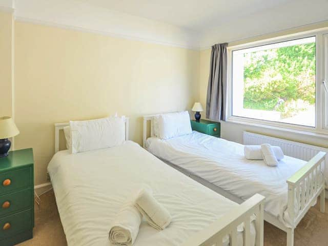 Twin bedroom | Pencreek, St Mawes