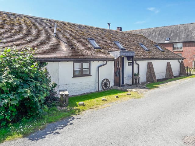 Exterior | Meadow Barn, East Burton, near Wool