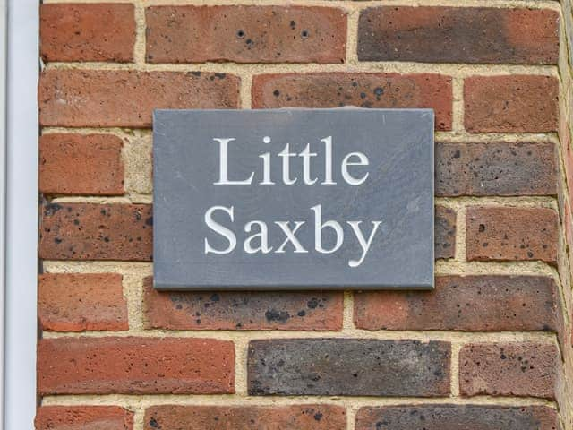 Exterior | Little Saxby, Crowborough, near Uckfield