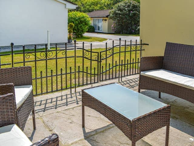 Sitting-out-area | Kingfishers Haven, St Cleer, near Liskeard