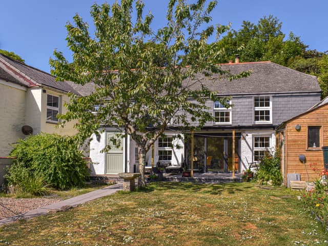 Exterior | Willow Tree Cottage, Angarrack, near Hayle