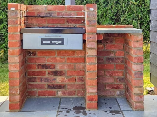 Built-in-BBQ | The Goat Shed, Hadlow, near Tonbridge