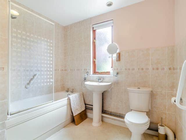 Bathroom | Bryanstown Annexe, Woodbridge