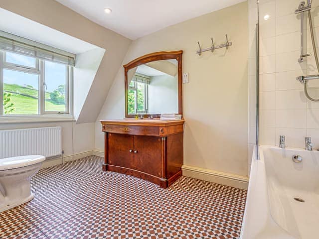 Bathroom | Number One - The Terrace, Windermere