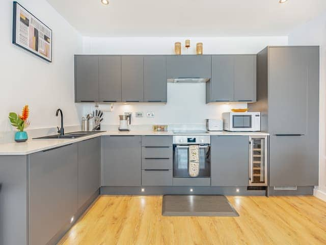 Kitchen area | Queens Apartment, Ramsgate