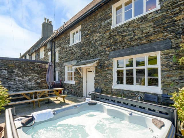 Jacuzzi | White Moss, The Terrace - The Terrace, Windermere