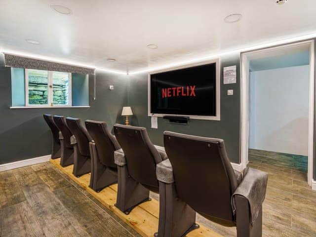 Cinema room | White Moss, The Terrace - The Terrace, Windermere