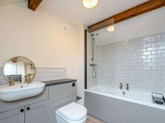 En-suite | The Stables Cottage - The Rookery, Hemingby