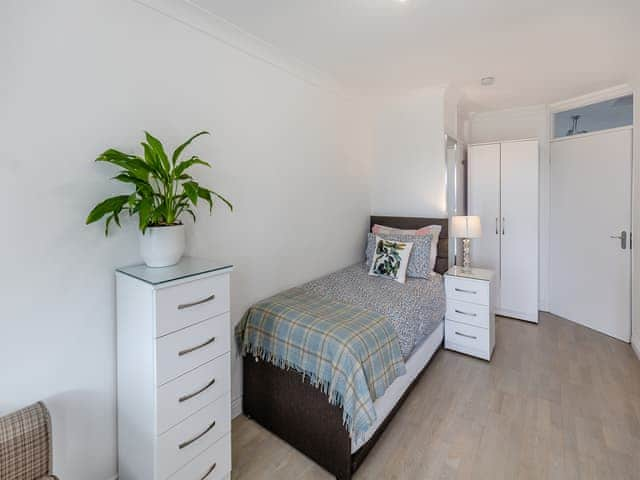 Single bedroom | Mae&rsquo;s Lodge, Birchington-on-Sea, near Margate