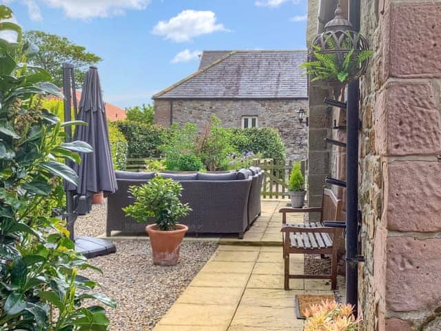 Sitting-out-area | Cloggy Nook, Tughall Steads near Beadnell