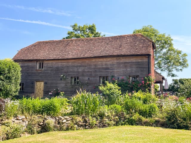 Exterior | Sparr Farm Barn, Wisborough Green, near Billingshurst