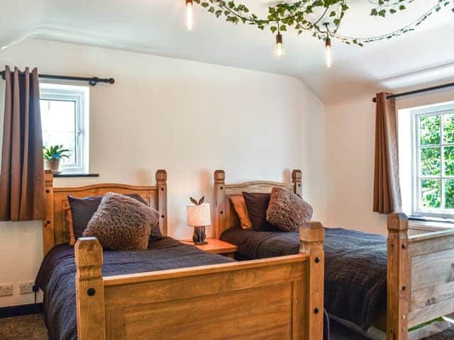 Twin bedroom | Bridge Cottage, Wyson, near Ludlow