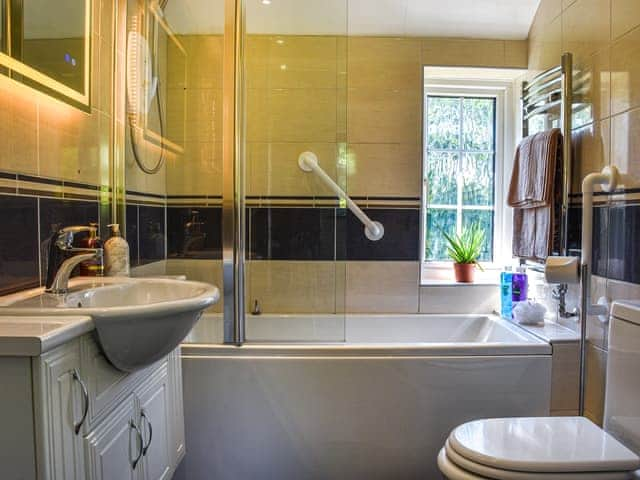 Bathroom | Bridge Cottage, Wyson, near Ludlow