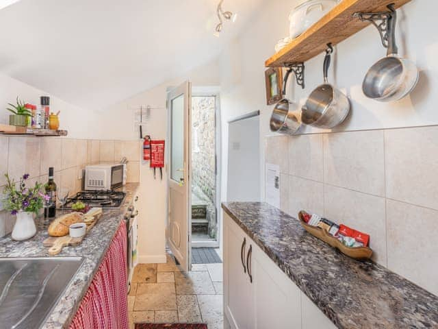 Kitchen | Pine Door, Eyam, near Bakewell