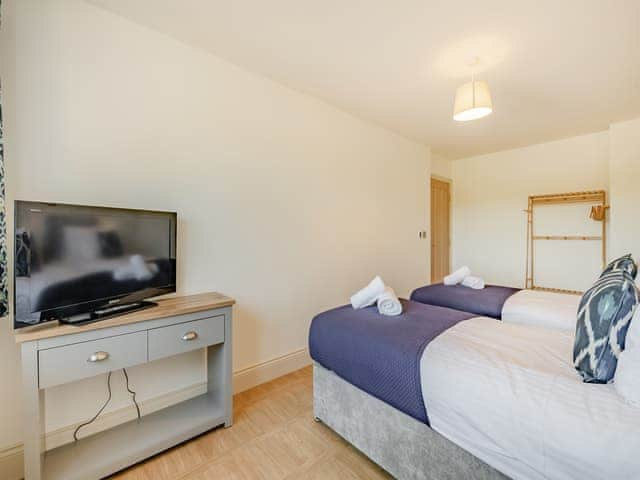 Twin bedroom | Whistle Stop, Ruswarp, near Whitby