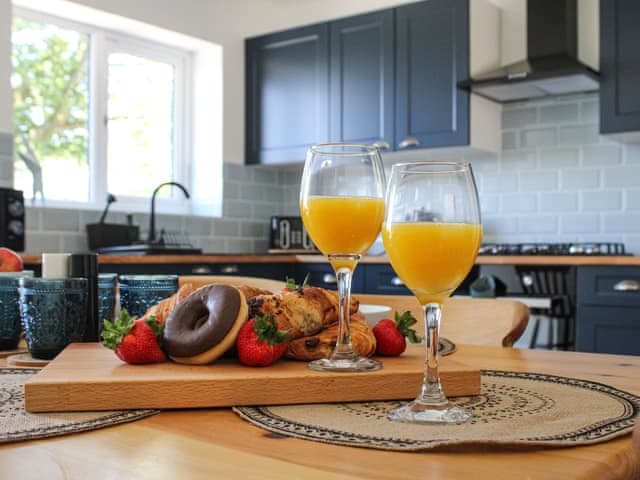 Kitchen | No. 8 Mouse Hole - Middle of Nowhere, Great Witchingham