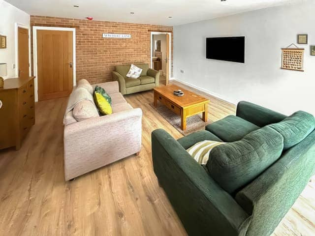 Living area | No. 4 Squirrels Nest - Middle of Nowhere, Great Witchingham