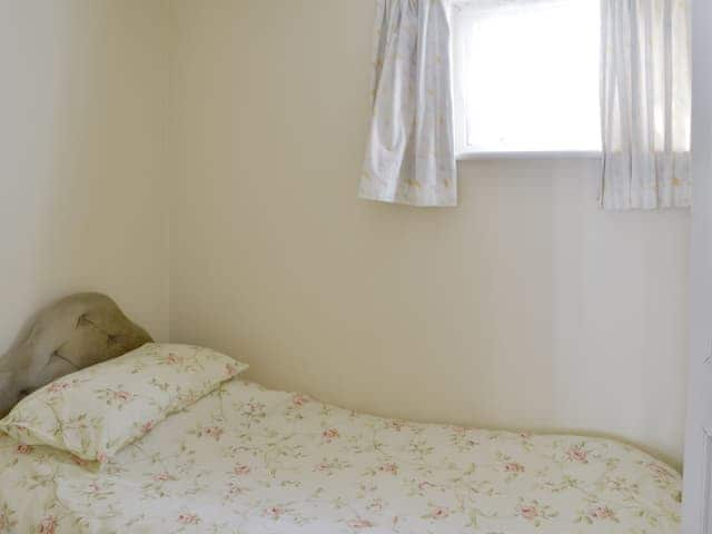 Single bedroom | Pirates Cove - Anchor Cottages, Hope Cove, near Kingsbridge