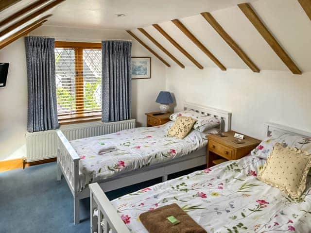 Twin bedroom | Rumbolds FarmRumbolds Retreat, 