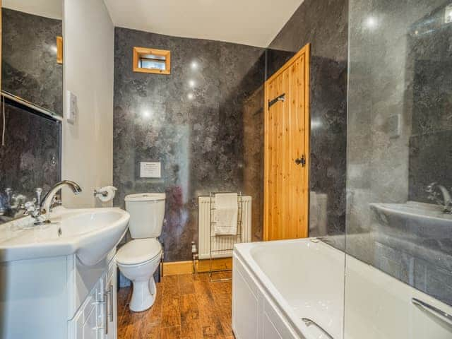 Bathroom | The Forge - Holton Lodge Retreats, Holton-Le-Clay, near Cleethorpes