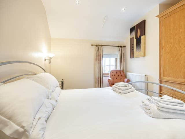 Double bedroom | The Hayloft - Holton Lodge Retreats, Holton-Le-Clay, near Cleethorpes