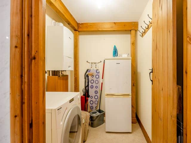 Utility room | The Granary - Holton Lodge Retreats, Holton-Le-Clay, near Cleethorpes