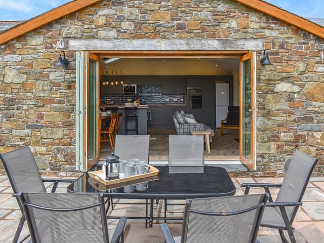 Patio | The Threshing Barn - The Threshing Barn and The Shippen, Bucks Cross, near Bideford