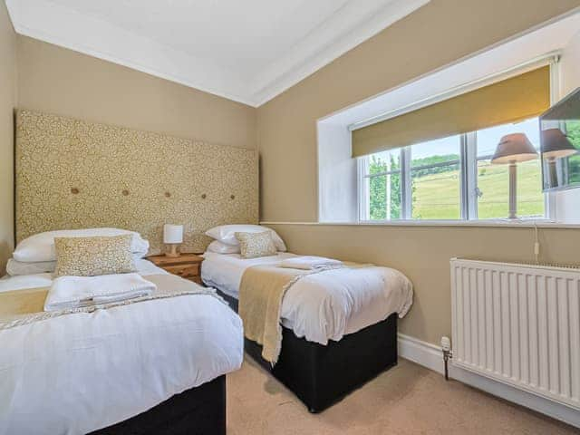 Twin bedroom | Alice Howe - The Terrace, Windermere