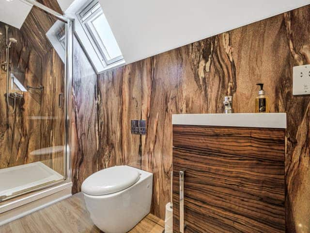 Bathroom | Alice Howe - The Terrace, Windermere