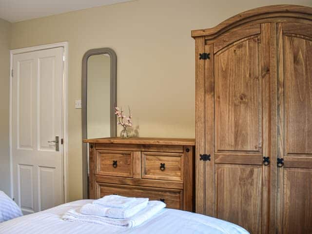 Twin bedroom | Armstrong House - Kirby Hall Cottages, Kirby Hill, near Richmond