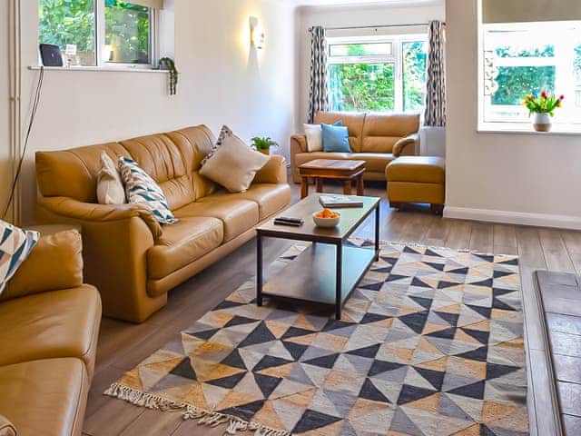 Living room | Pebble Cottage, Middleton-on-Sea, near Bognor Regis