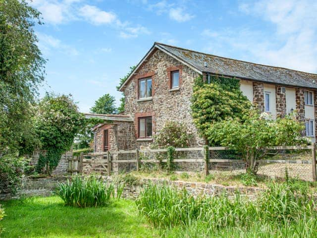 Exterior | Pond - Collacott Farm, Kings Nympton, near South Molton