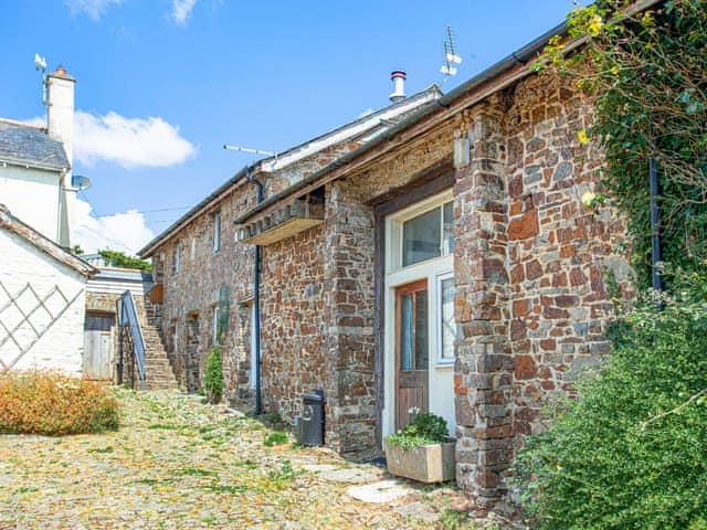 Exterior | Pond - Collacott Farm, Kings Nympton, near South Molton