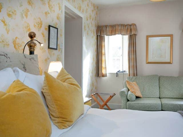 Double bedroom | Sycamore - Lifton Hall, Lifton