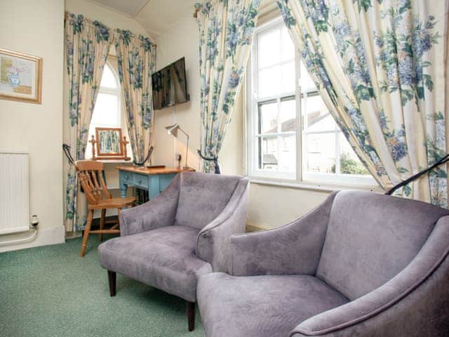 Double bedroom | Sycamore - Lifton Hall, Lifton