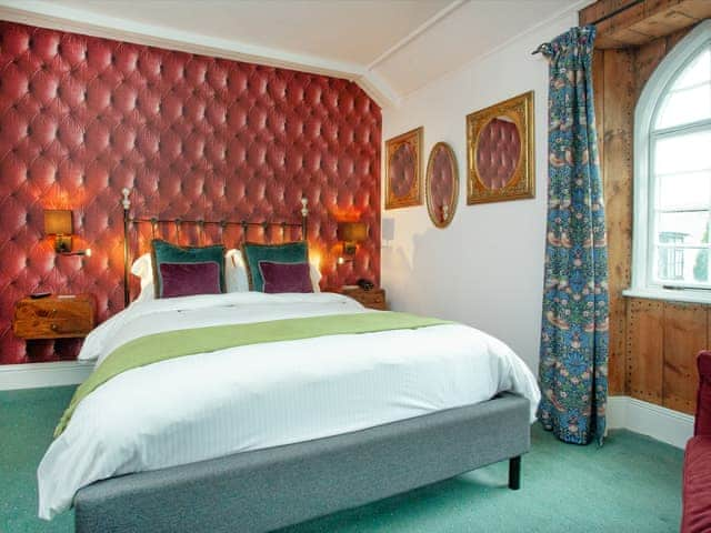 Double bedroom | Sycamore - Lifton Hall, Lifton