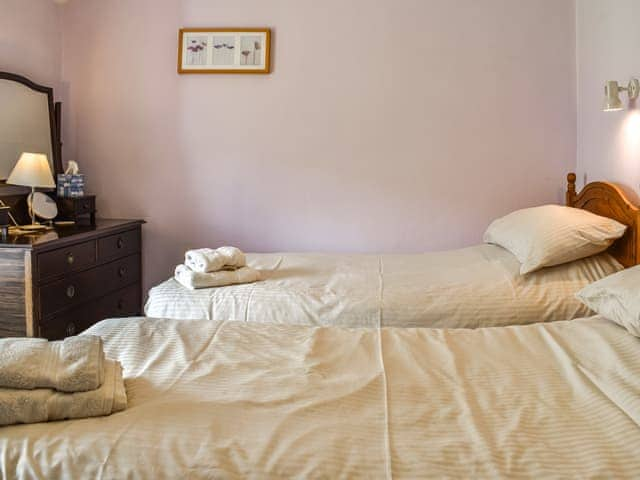 Twin bedroom | Church House Cottage - Church House Holidays, Ulpha