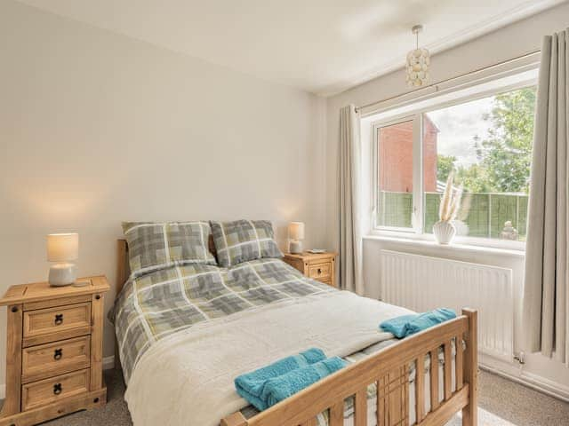 Double bedroom | Ivy Cottage, Sloothby, near Alford