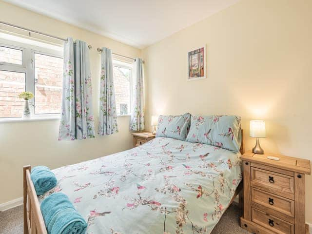 Double bedroom | Ivy Cottage, Sloothby, near Alford