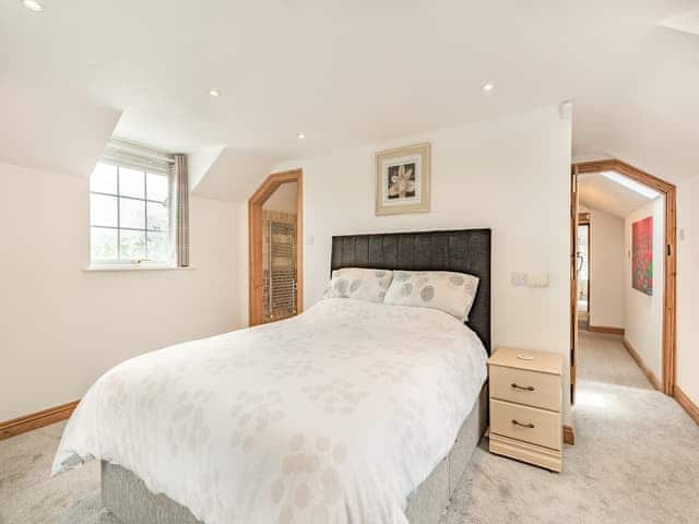 Double bedroom | Dovedale Cottage, Coningsby, near Lincoln