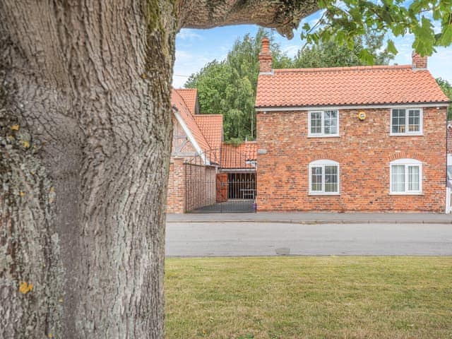 Exterior | Dovedale Cottage, Coningsby, near Lincoln