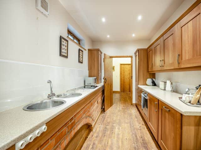 Kitchen | The Stables - Holton Lodge Retreats, Holton-Le-Clay, near Cleethorpes